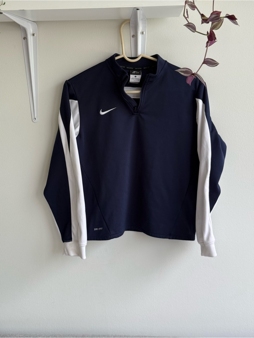 ✨3 for $15 Nike Dri-FIT Navy Half-Zip Pullover with White Accents